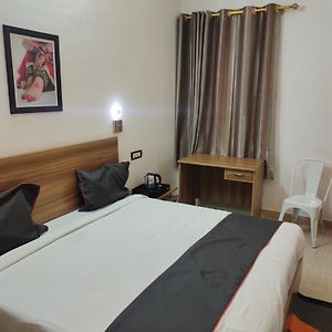 Gulnaar Inn